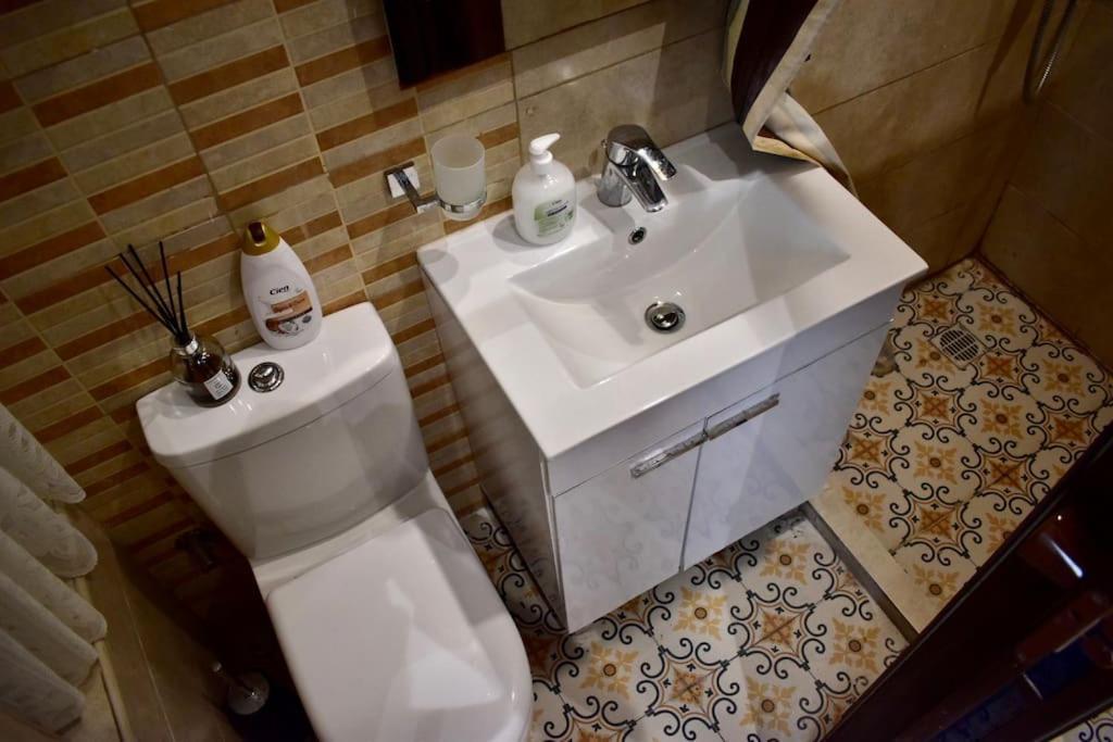 City Centre Pied-A-Terre Near Food Market And Walking Distance To Bus Terminus Valletta Ngoại thất bức ảnh