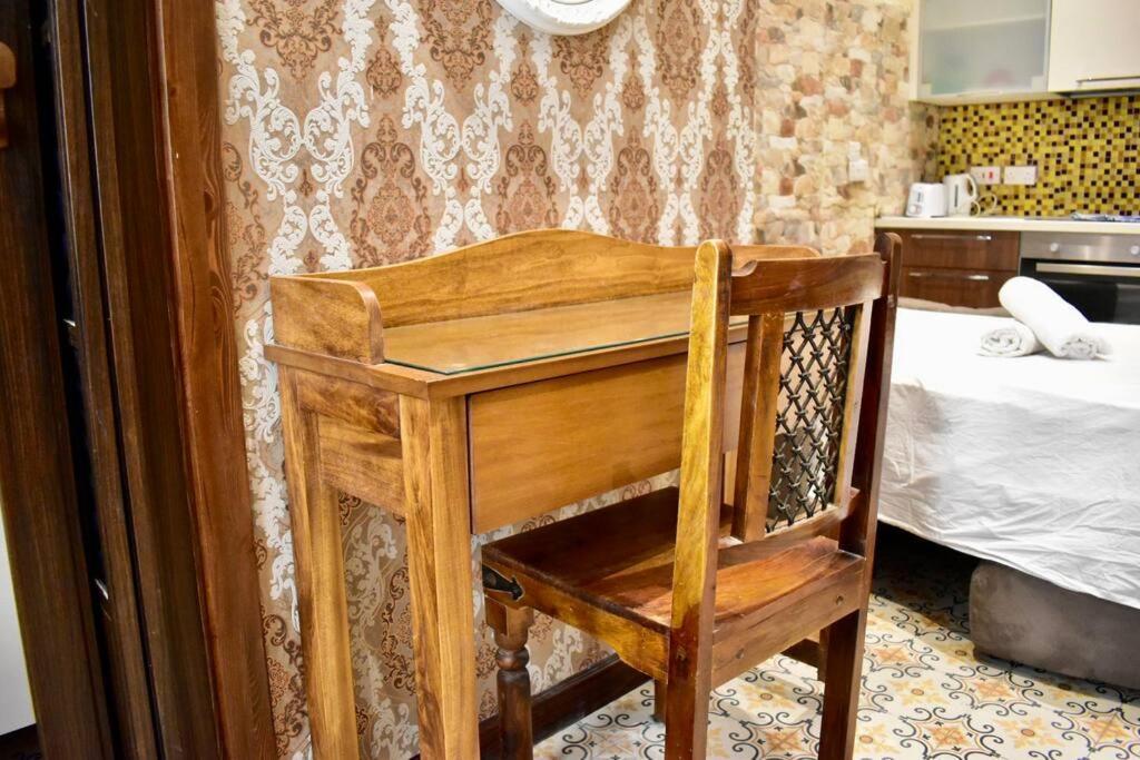 City Centre Pied-A-Terre Near Food Market And Walking Distance To Bus Terminus Valletta Ngoại thất bức ảnh
